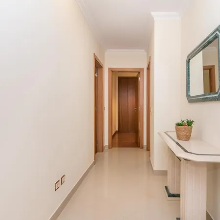 Casa Mergoux - Quiet - Spacious - Ac - Wi-fi - Smart Tv 公寓