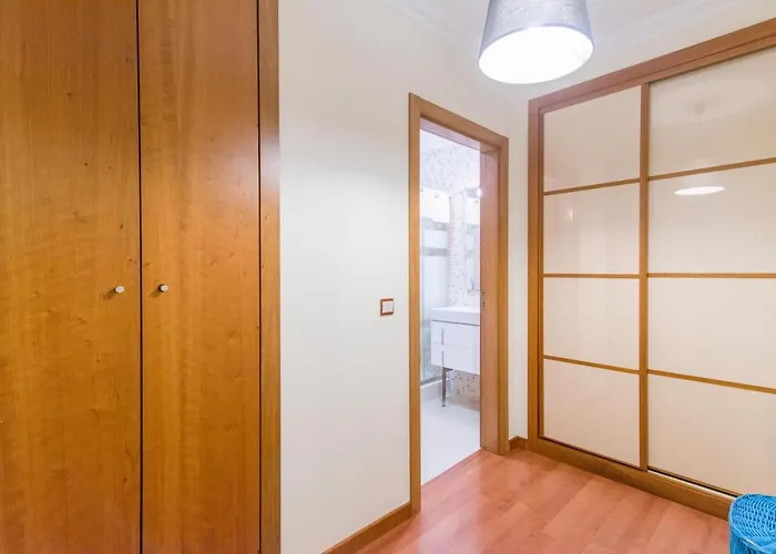 Casa Mergoux - Quiet - Spacious - Ac - Wi-fi - Smart Tv 아파트 *