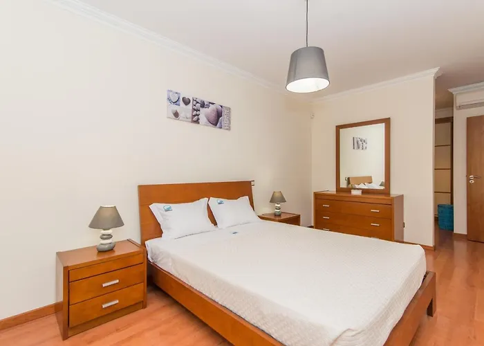 Casa Mergoux - Quiet - Spacious - Ac - Wi-fi - Smart Tv Apartament Tavira